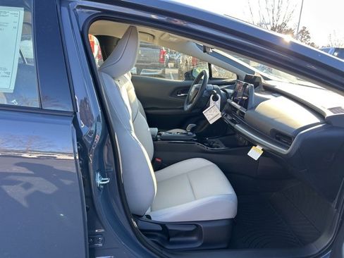 New 2026 Toyota Prius XLE image 14