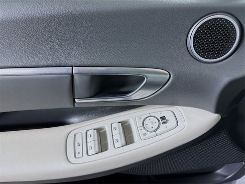 Certified 2023 Hyundai Sonata SEL w/ Convenience Package image 24