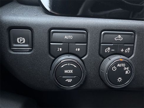 New 2026 Chevrolet Silverado 1500 LT image 18