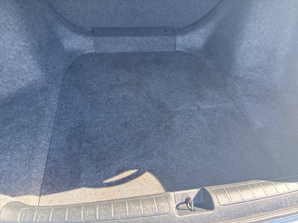 Used 2018 Honda Accord LX image 39