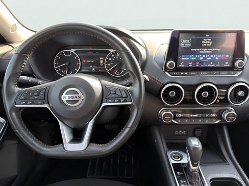Certified 2023 Nissan Sentra SR w/ Midnight Edition Package FWD image 25