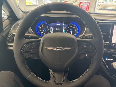 New 2026 Chrysler Pacifica Limited w/ S Appearance Package image 34