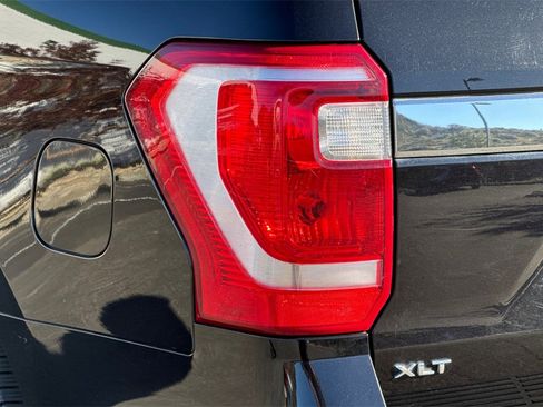 Certified 2020 Ford Expedition XLT w/ Equipment Group 202A image 28