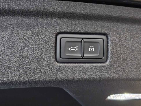 Used 2023 Audi A5 2.0T Premium Plus w/ Premium Plus image 17