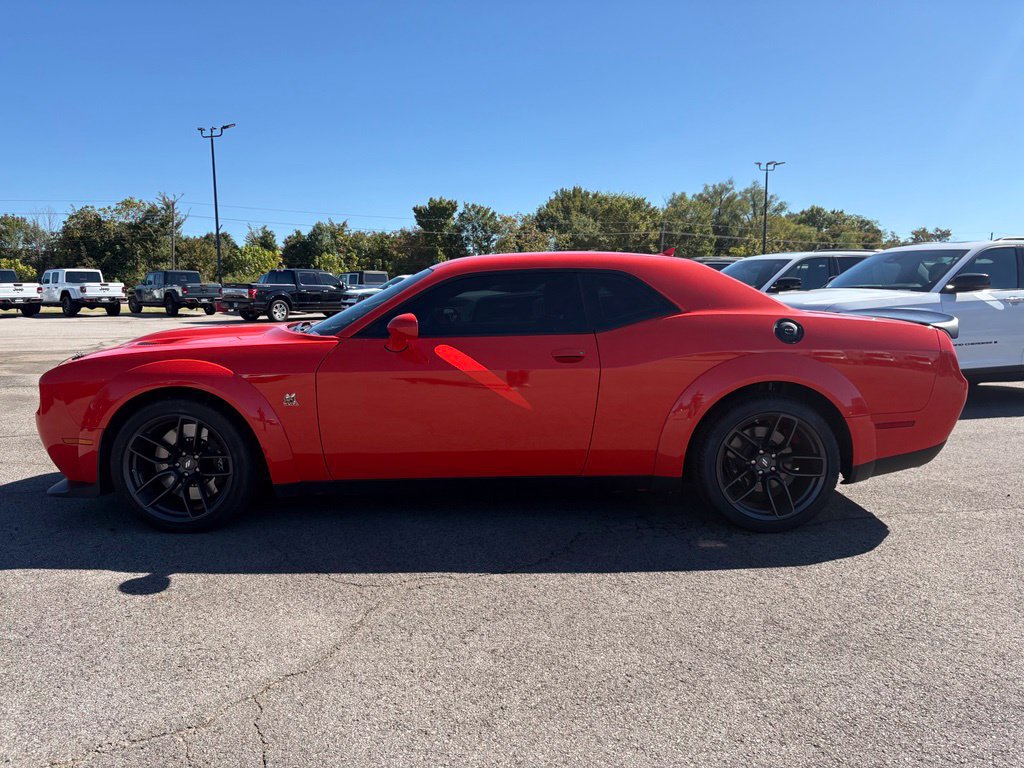 Used 2022 Dodge Challenger R/T Scat Pack RWD image 4