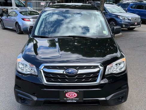 Used 2018 Subaru Forester 2.5i w/ Alloy Wheel Package AWD/4WD image 2