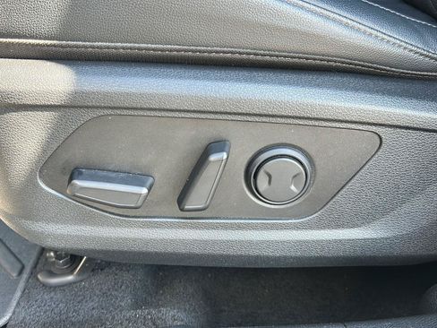 Used 2025 Kia Sportage X-Line w/ Premium Package AWD/4WD image 16