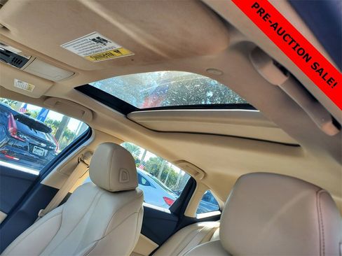 Used 2021 Acura TLX SH-AWD image 17