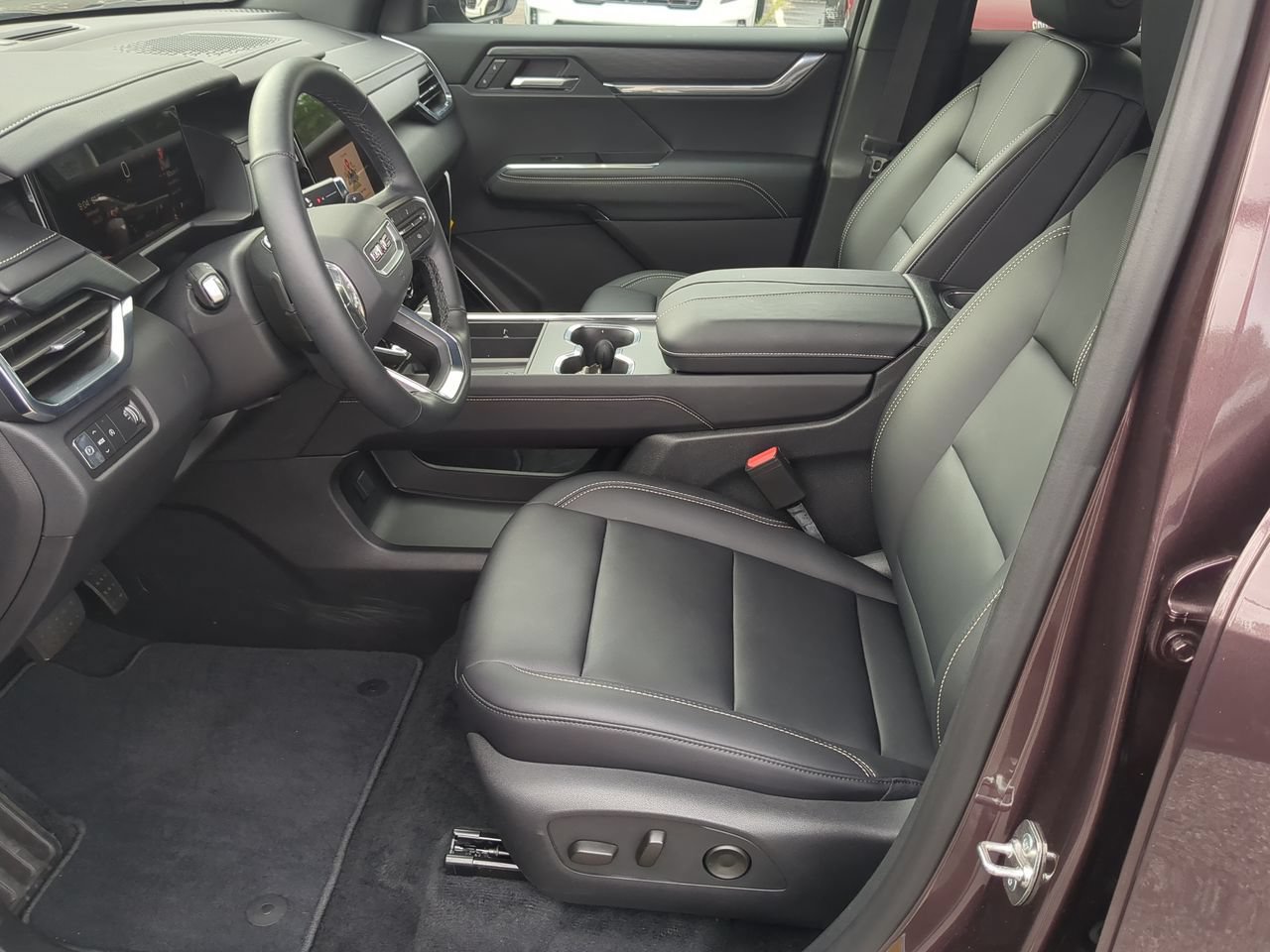 Used 2026 GMC Acadia Elevation w/ Black Edition FWD image 19