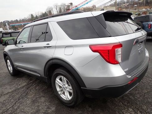 Certified 2023 Ford Explorer XLT w/ Equipment Group 202A image 5