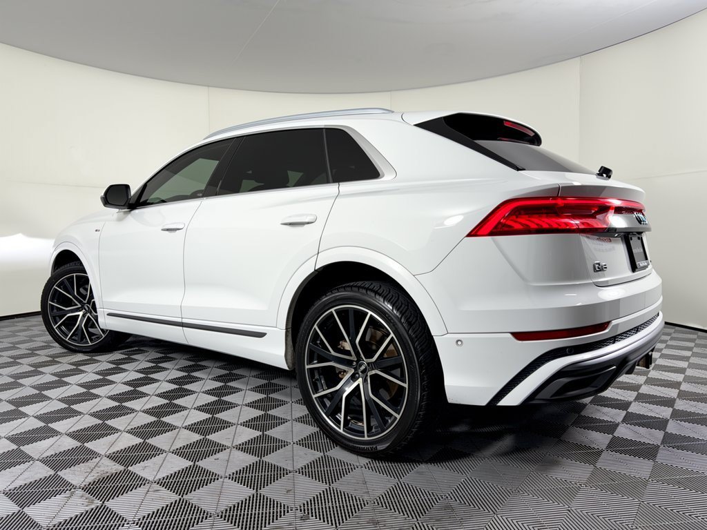 Used 2020 Audi Q8 Premium Plus w/ Premium Plus Package AWD/4WD image 3