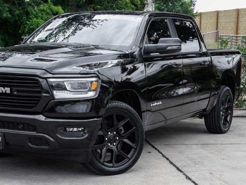 Used 2023 RAM 1500 Laramie AWD/4WD image 13