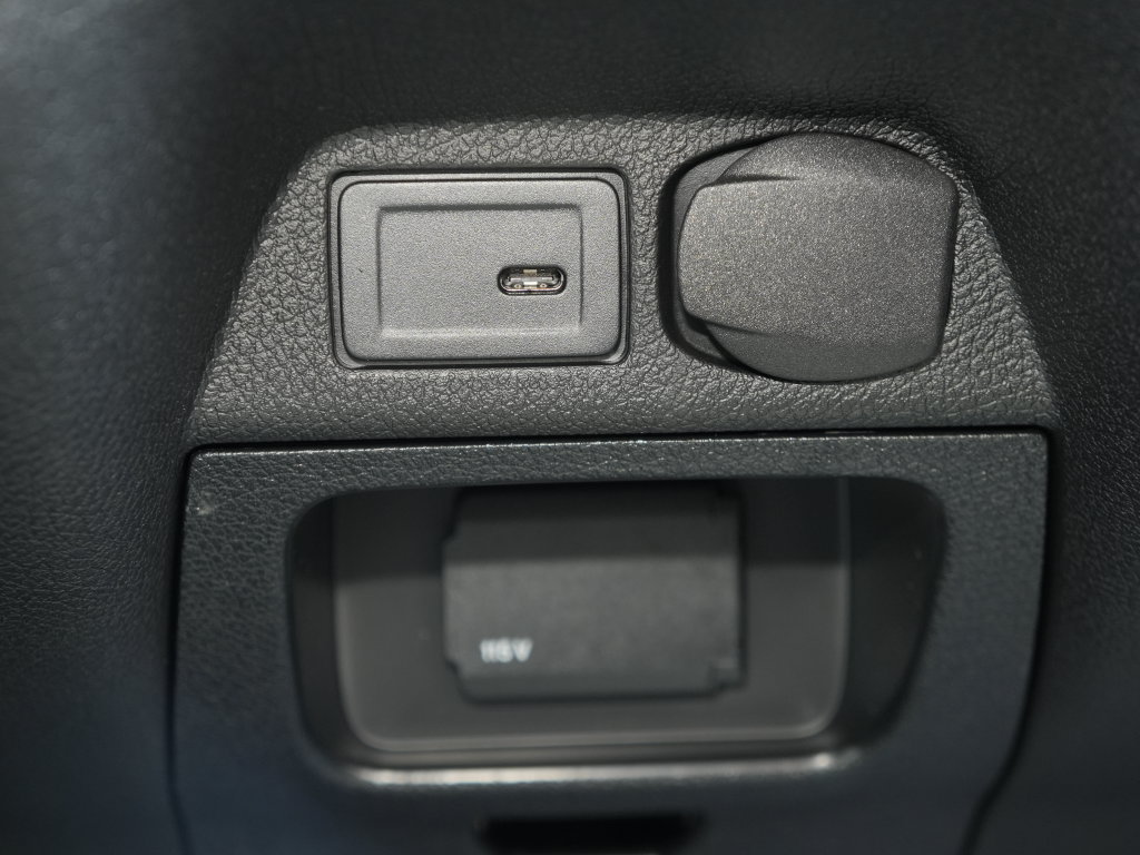 New 2026 Mercedes-Benz Sprinter 2500 image 17
