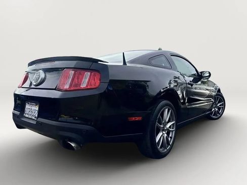 Used 2012 Ford Mustang GT Premium w/ Brembo Brake Pkg RWD image 9