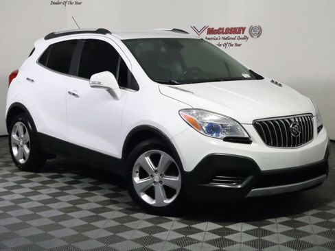 Used 2016 Buick Encore FWD image 2