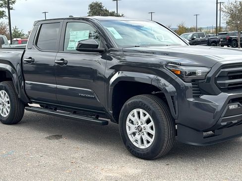 New 2025 Toyota Tacoma SR5 image 3
