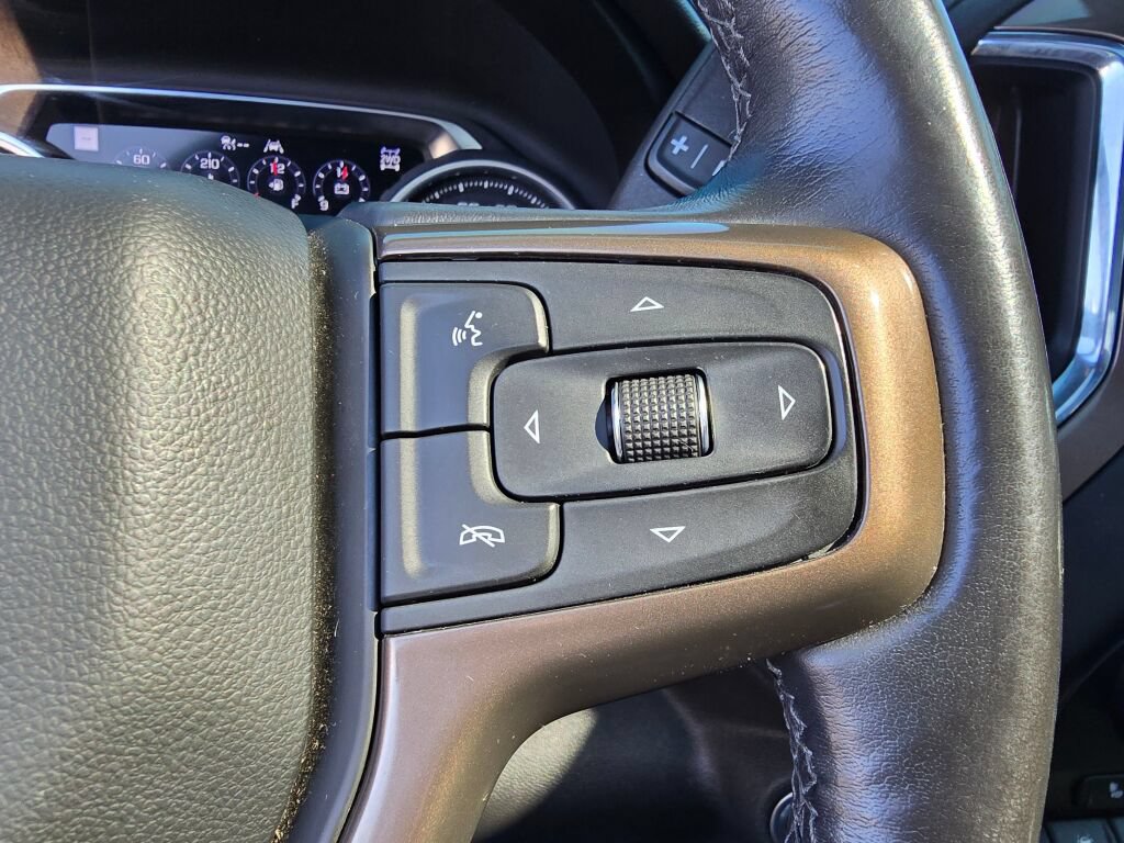 Used 2021 Chevrolet Silverado 1500 High Country AWD/4WD image 24