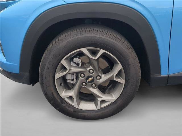 Used 2026 Chevrolet Trax LT w/ LT Convenience Package FWD image 22