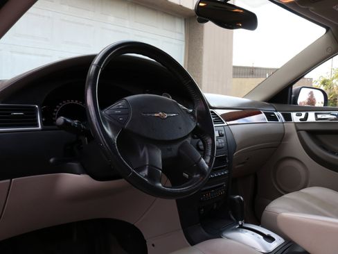 Used 2004 Chrysler Pacifica AWD image 23