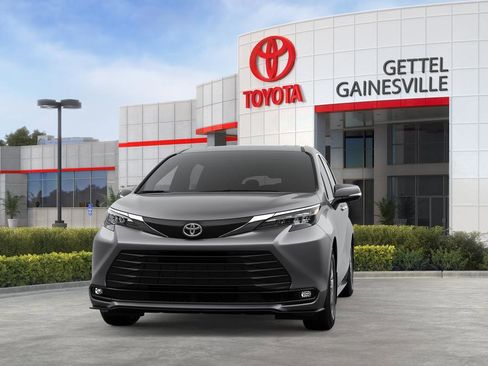 New 2026 Toyota Sienna XLE FWD image 88