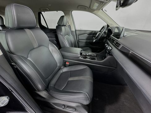 Certified 2025 Honda Pilot EX-L image 28