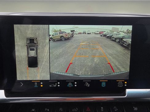 Used 2022 Chevrolet Silverado 1500 LT Trail Boss w/ LT Trail Boss Premium Package image 41