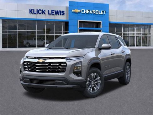 New 2026 Chevrolet Equinox LT w/ Convenience Package II AWD/4WD image 6