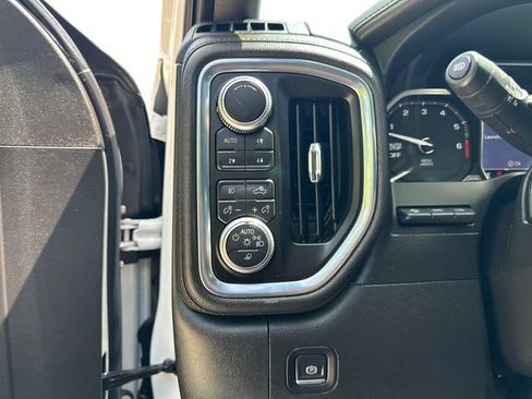 Used 2019 GMC Sierra 1500 AT4 w/ AT4 Premium Package AWD/4WD image 29