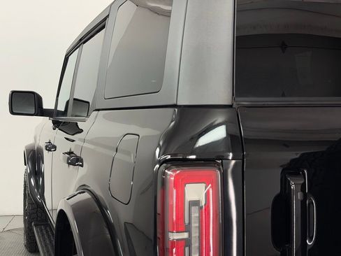 Used 2022 Ford Bronco Outer Banks AWD/4WD image 57