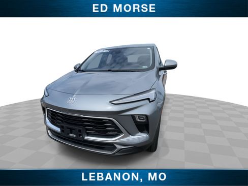 Certified 2025 Buick Encore GX Preferred FWD image 3