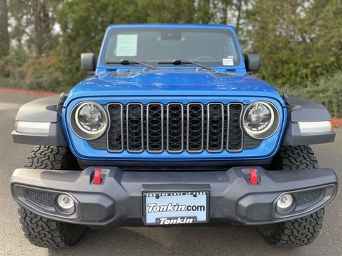 Used 2025 Jeep Wrangler Unlimited Rubicon image 10