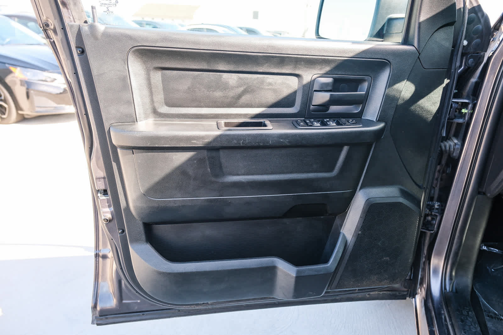 Used 2018 RAM 1500 Express w/ Express Value Package RWD image 51