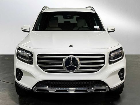 Certified 2025 Mercedes-Benz GLB 250 4MATIC image 8
