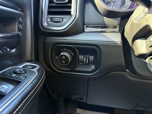 Used 2022 RAM 2500 Limited AWD/4WD image 20
