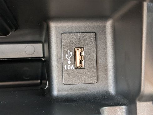 Used 2017 Honda Accord LX image 21