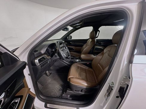 Used 2020 Kia Telluride SX w/ SX Prestige Package AWD/4WD image 22
