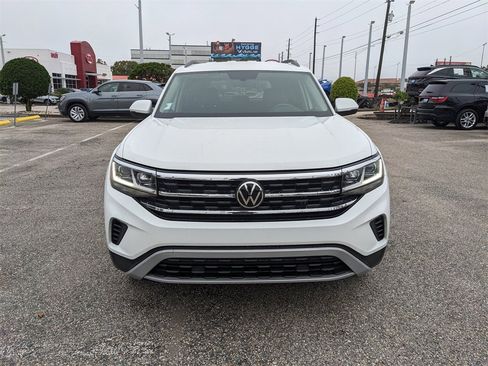 Certified 2022 Volkswagen Atlas SE image 12