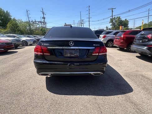 Used 2016 Mercedes-Benz E 350 4MATIC Sedan w/ Premium Package image 5