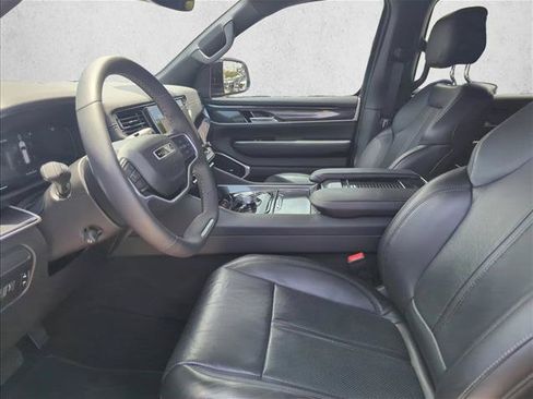 Used 2024 Jeep Wagoneer L 2WD image 13