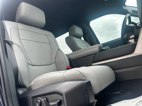 New 2026 Toyota Tundra Limited AWD/4WD image 33