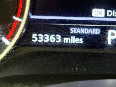 Used 2024 Nissan Rogue S image 17