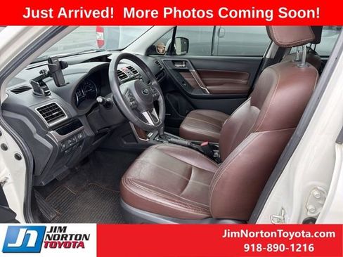 Used 2018 Subaru Forester 2.5i Touring w/ Popular Package #2 image 9