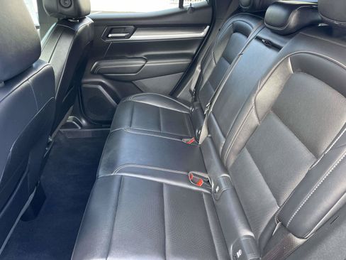 Used 2026 GMC Terrain Elevation w/ Elevation Premium Package FWD image 28
