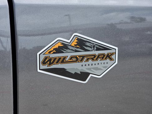 Used 2024 Ford Bronco Wildtrak AWD/4WD image 9