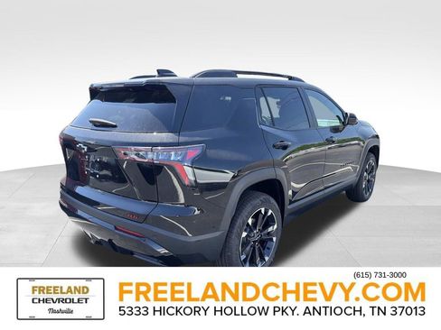 New 2026 Chevrolet Equinox RS FWD image 2