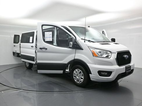 Certified 2022 Ford Transit 350 XLT image 30
