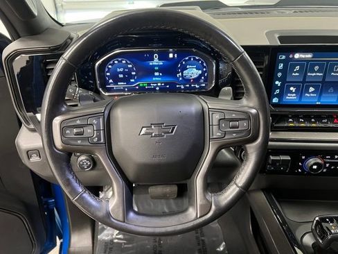 Used 2022 Chevrolet Silverado 1500 ZR2 w/ Technology Package image 26