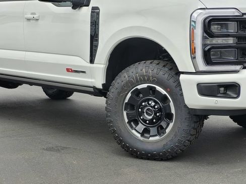 New 2026 Ford F250 Platinum w/ Tremor Off-Road Package AWD/4WD image 2