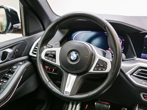 Used 2022 BMW X5 sDrive40i w/ M Sport Package RWD image 16