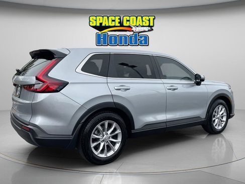 Used 2023 Honda CR-V EX-L image 8